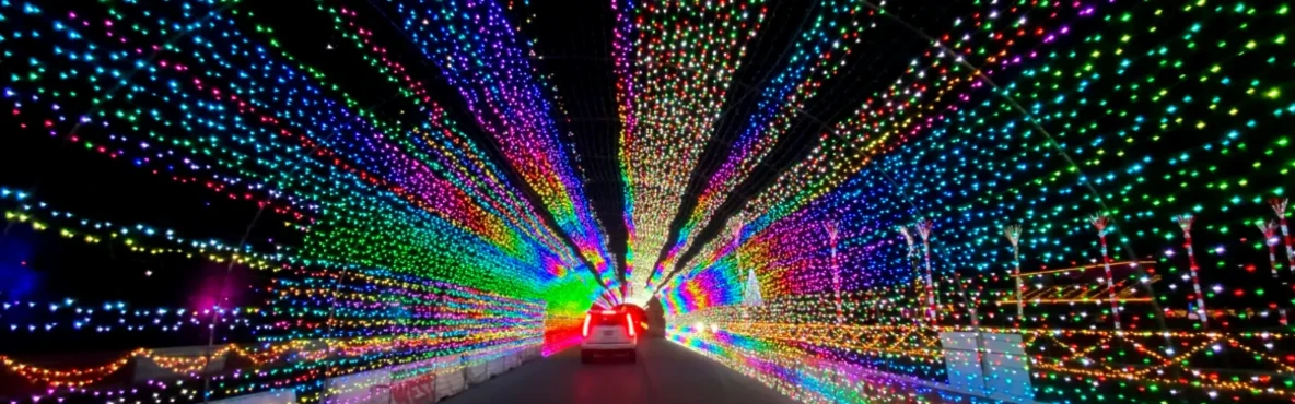 Most Vibrant Drive-Thru Christmas Events to Attend in Los Angeles